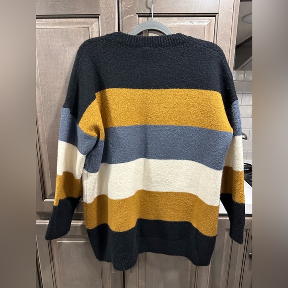 Sweater by Wishlist Color block Sweater size M/L, good used condition. - Picture 2 of 6